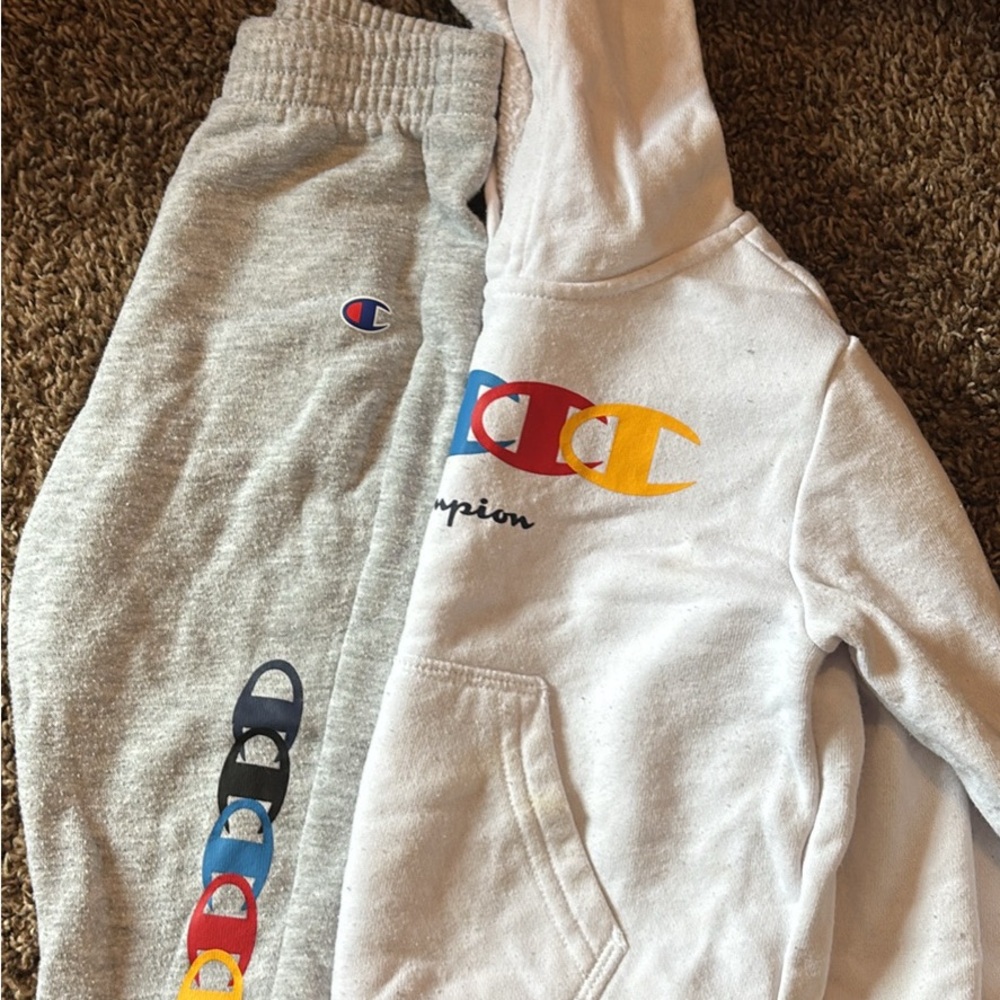 Champion Kids Matching Set in Gray and White